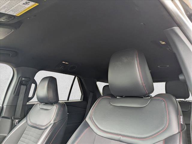 Used 2025 Ford Explorer ST-Line w/ ST-Line Street Pack image 18