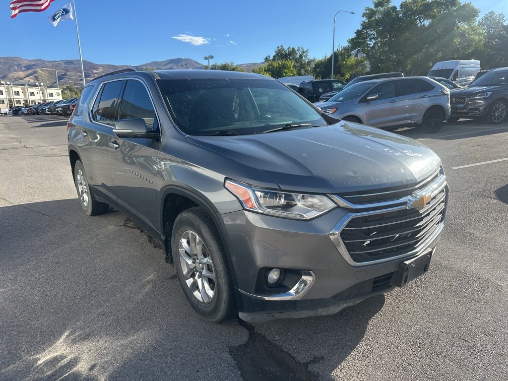 Used 2020 Chevrolet Traverse LT