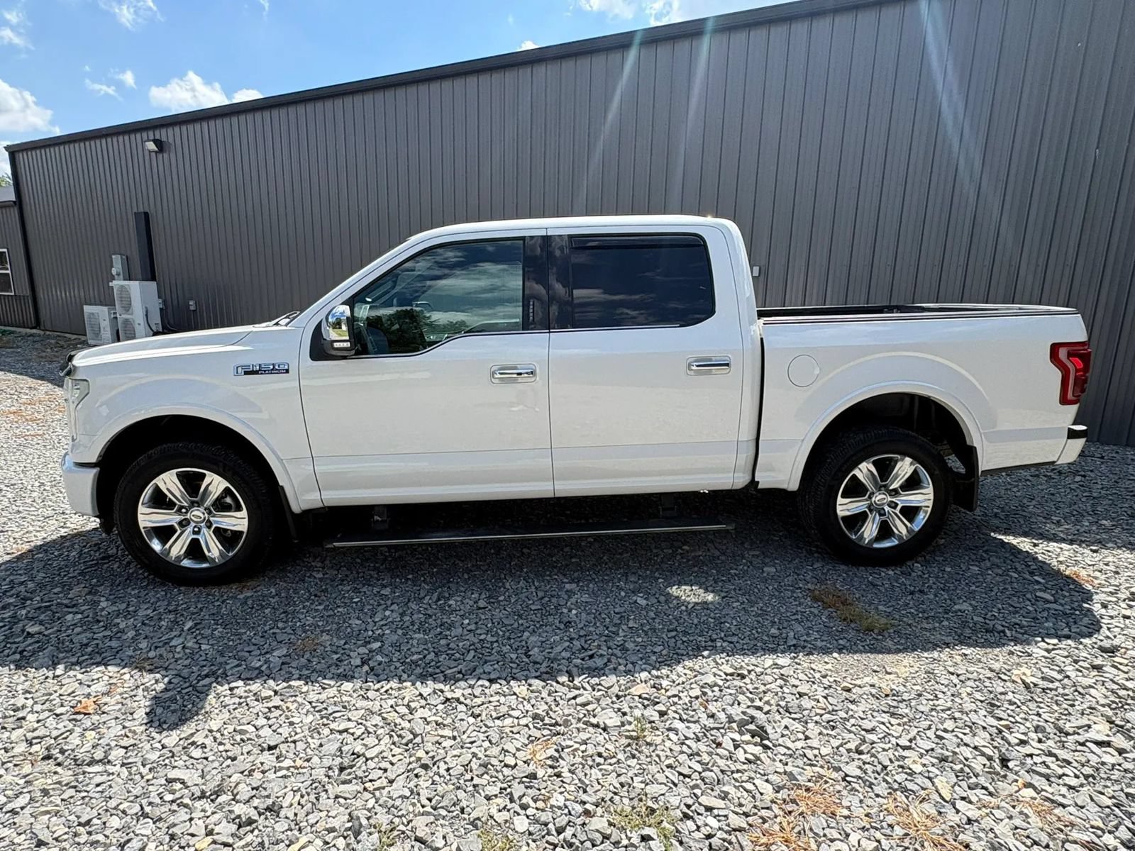 Used 2016 Ford F150 Platinum w/ Trailer Tow Package AWD/4WD image 8