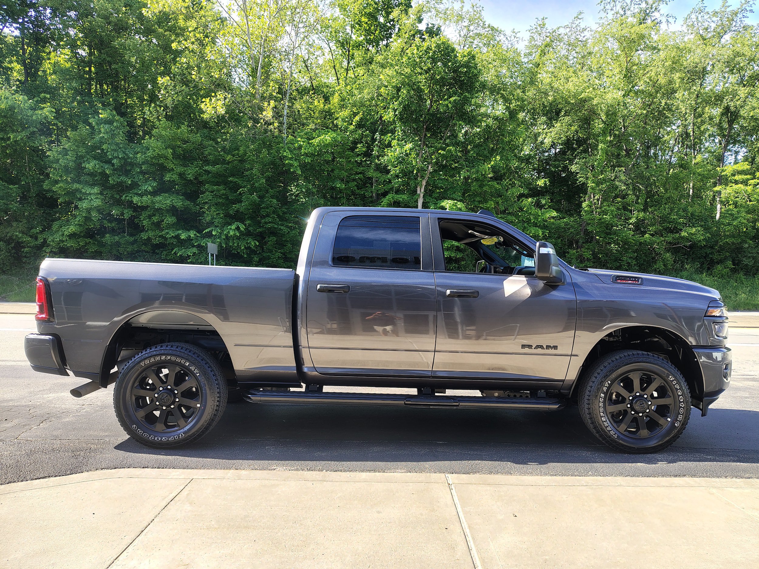 Certified 2025 RAM 2500 Big Horn AWD/4WD image 8