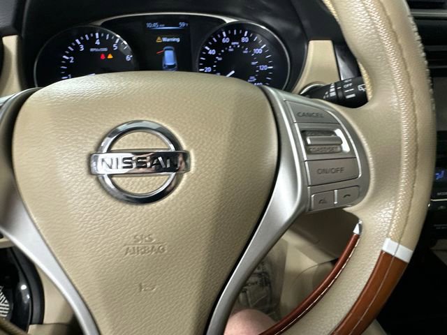 Used 2014 Nissan Rogue SV FWD image 27