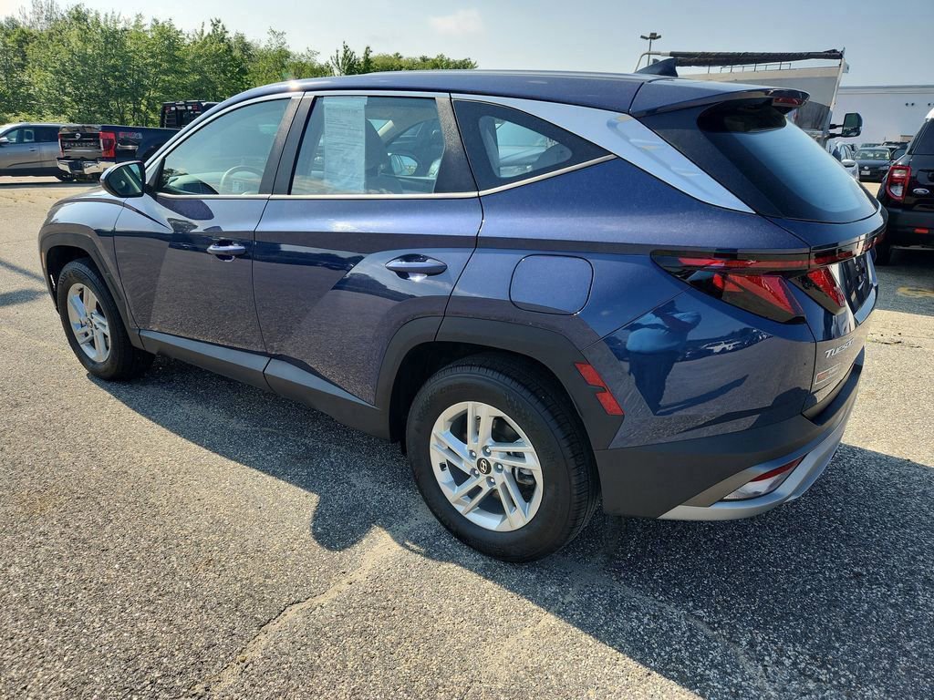 Used 2025 Hyundai Tucson SE image 5