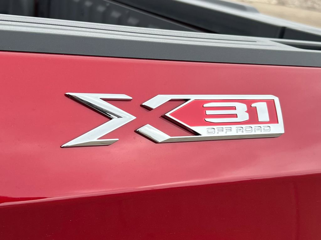 New 2026 GMC Sierra 1500 SLT w/ SLT Premium Plus Package image 14