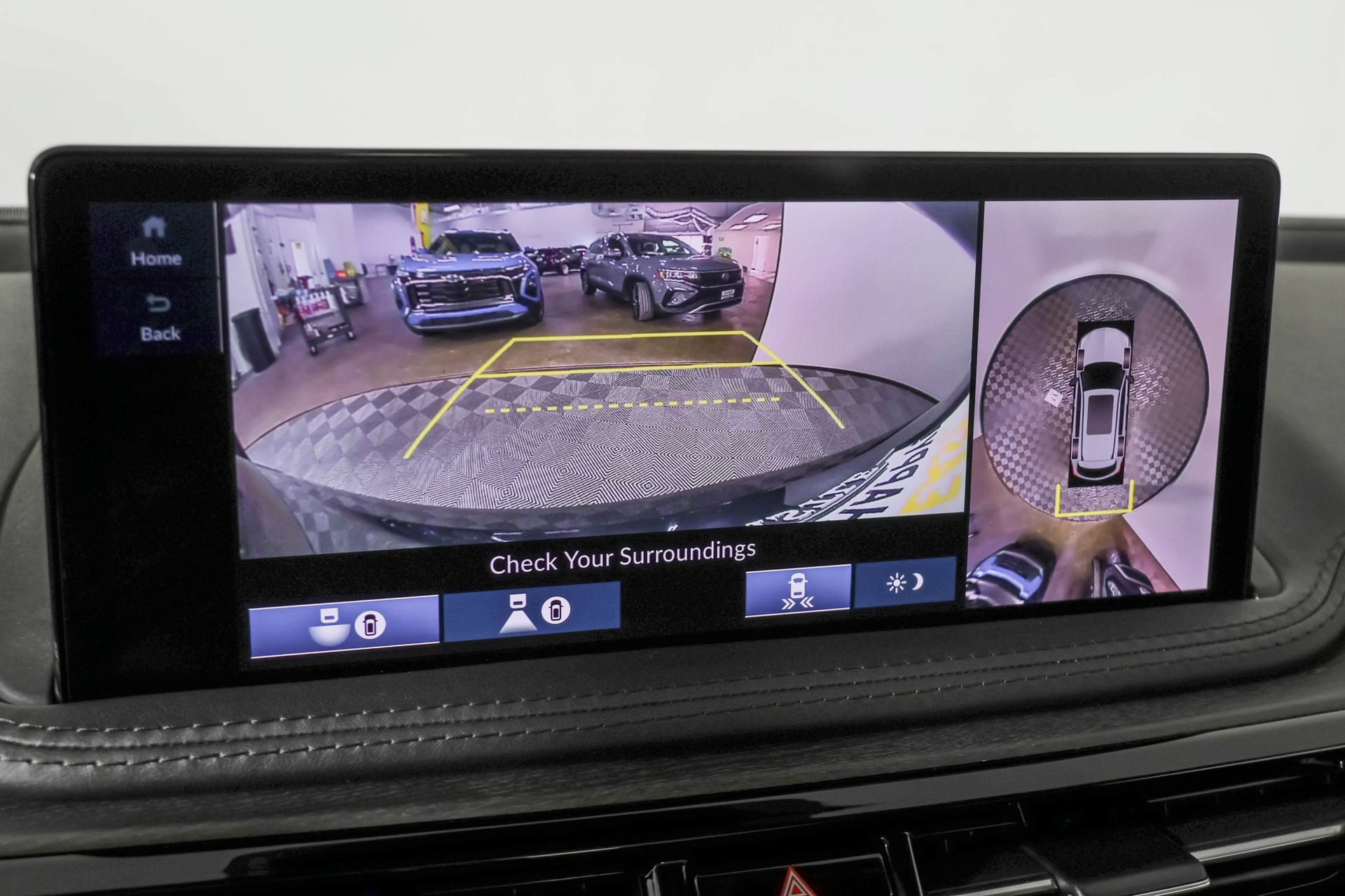 Used 2025 Acura MDX SH-AWD w/ Advance Package image 8