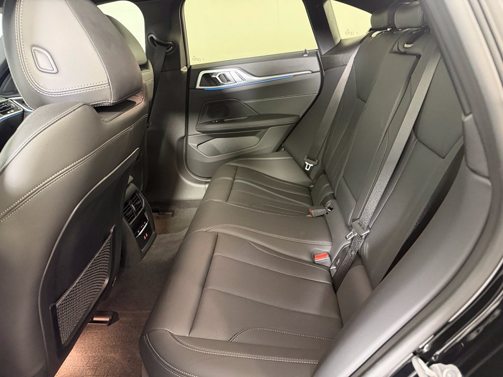 Used 2023 BMW i4 eDrive40 w/ Premium Package RWD image 18