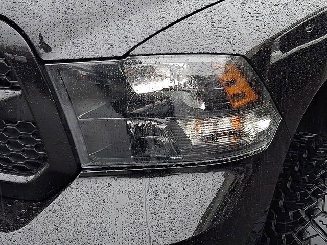 Used 2017 RAM 1500 Express w/ Black Ram 1500 Express Group AWD/4WD image 11