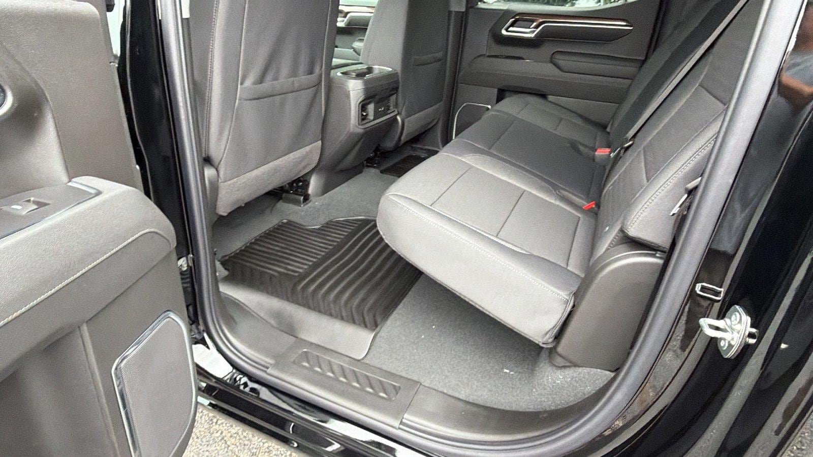 New 2026 Chevrolet Silverado 1500 RST w/ Convenience Package II AWD/4WD image 19
