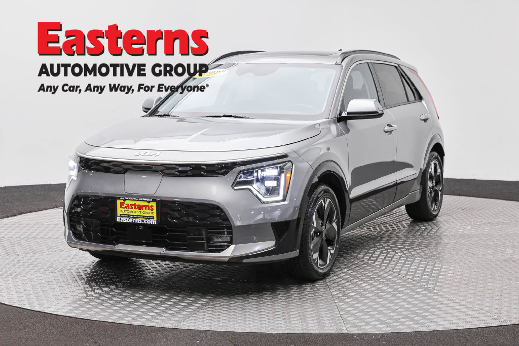 Used 2023 Kia Niro Wave w/ Wave Preserve Package