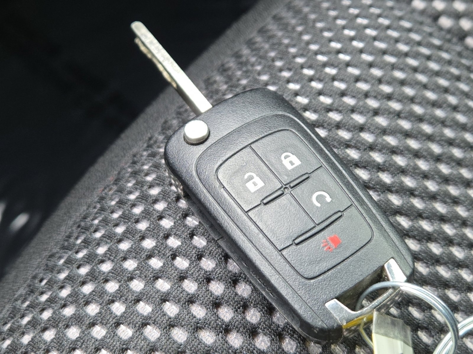 Used 2016 GMC Terrain SLE image 30