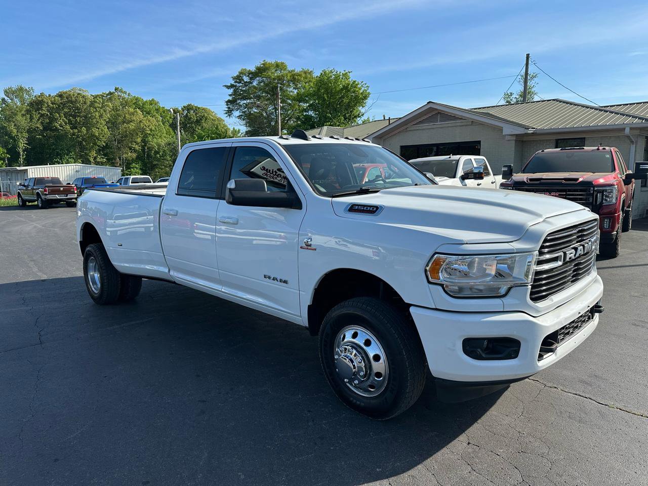 Used 2019 RAM 3500 Lone Star image 3