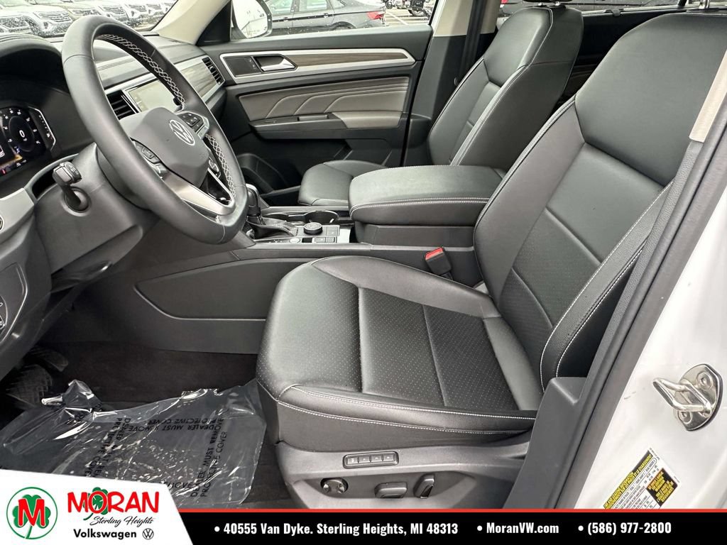 Used 2023 Volkswagen Atlas SEL AWD/4WD image 20
