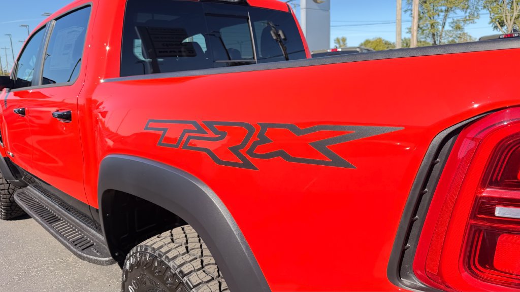 New 2027 RAM 1500 4x4 Crew Cab image 22