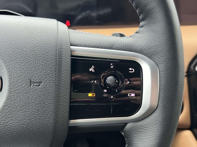 New 2026 Nissan Armada SL w/ Captain's Chari Seat Package image 19