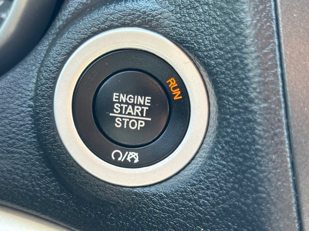 Used 2020 Dodge Journey SE FWD image 27