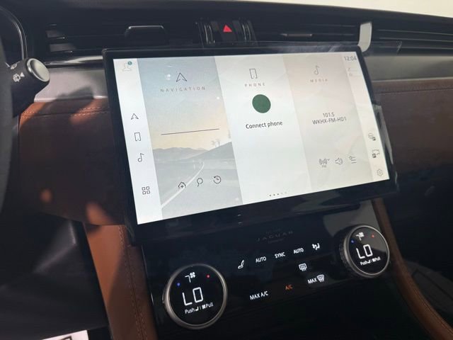 New 2026 Jaguar F-PACE R-Dynamic S image 19