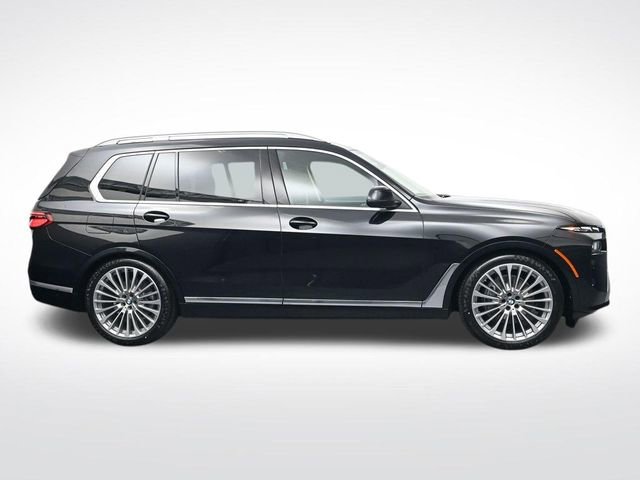 New 2026 BMW X7 xDrive40i image 3