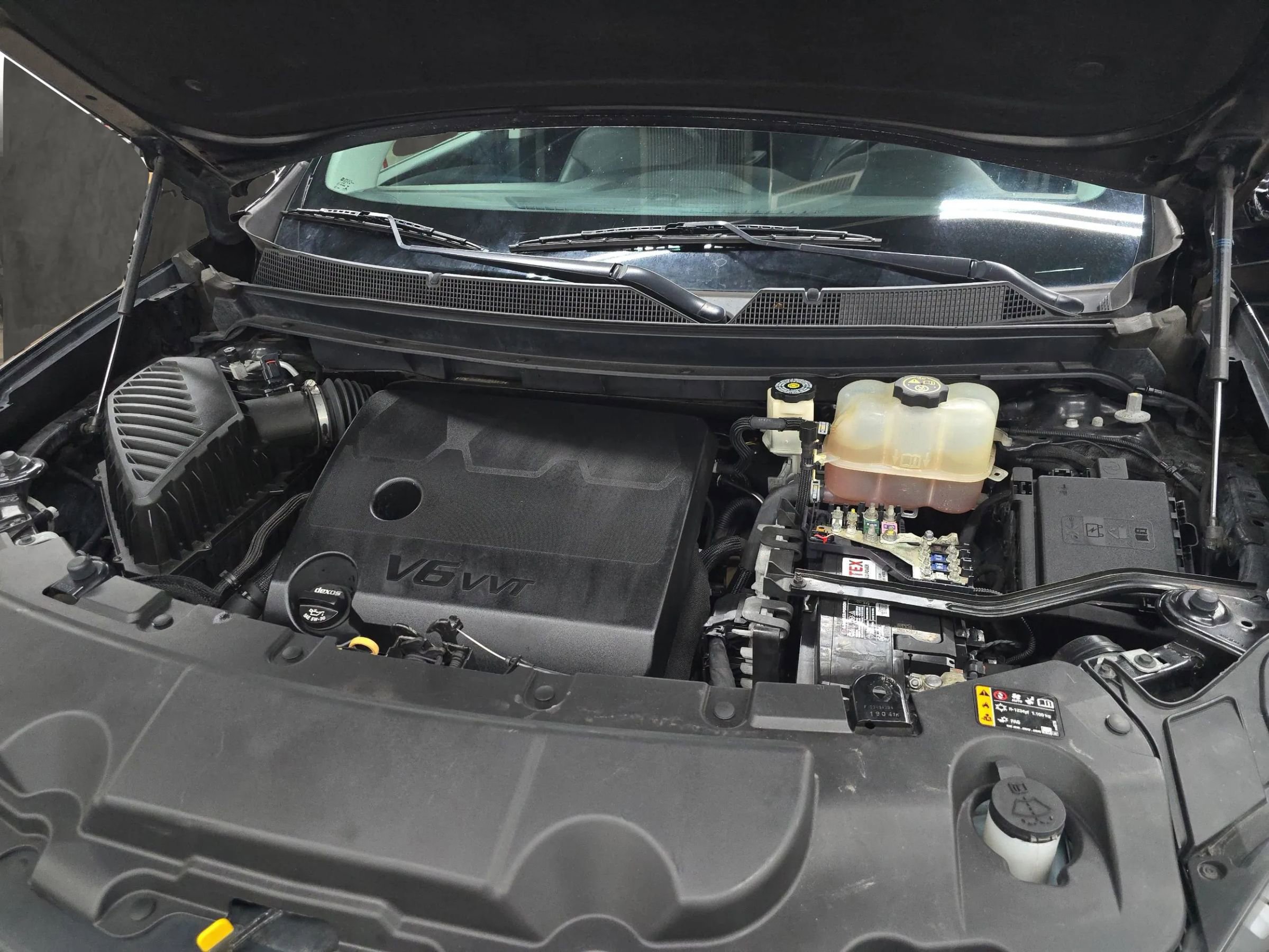 Used 2019 Chevrolet Traverse LT w/ LT Premium Package image 9