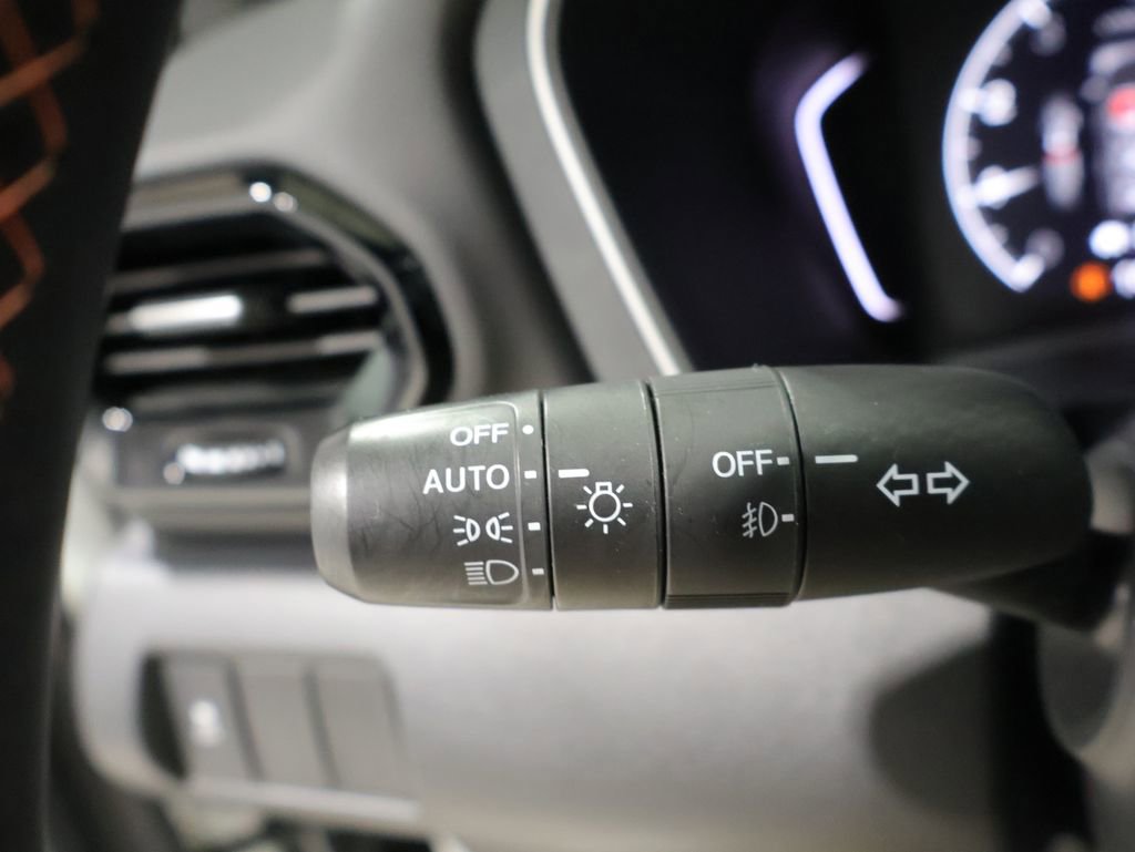 Used 2023 Honda Pilot Sport image 37