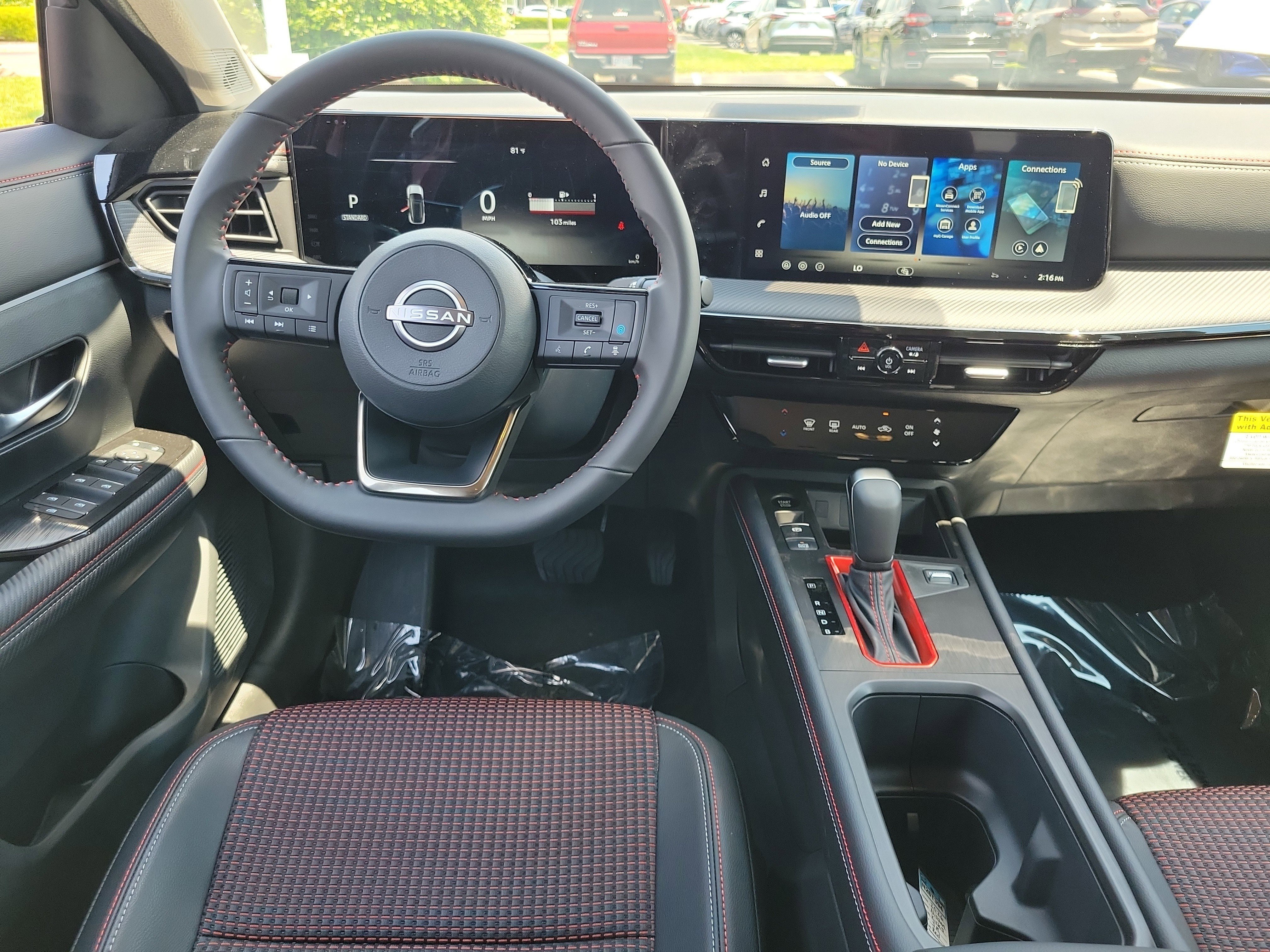 New 2026 Nissan Kicks SR AWD/4WD image 10
