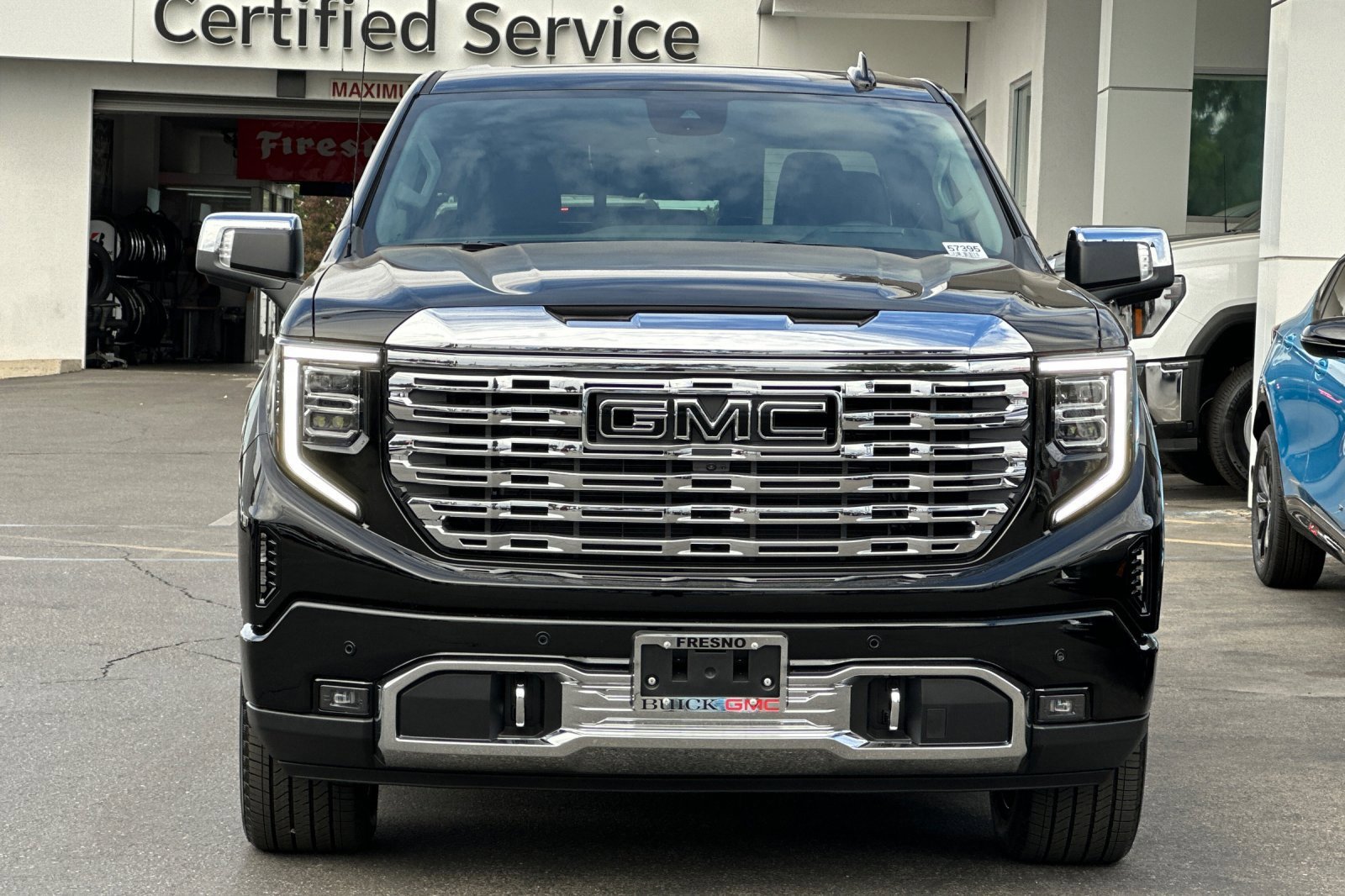 New 2026 GMC Sierra 1500 Denali w/ Technology Package image 3