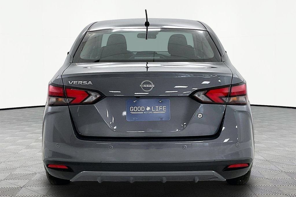 Used 2025 Nissan Versa S w/ Trunk Package FWD image 5