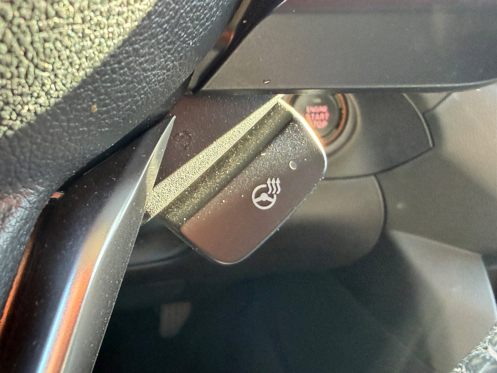 Used 2023 Subaru Ascent Limited image 35