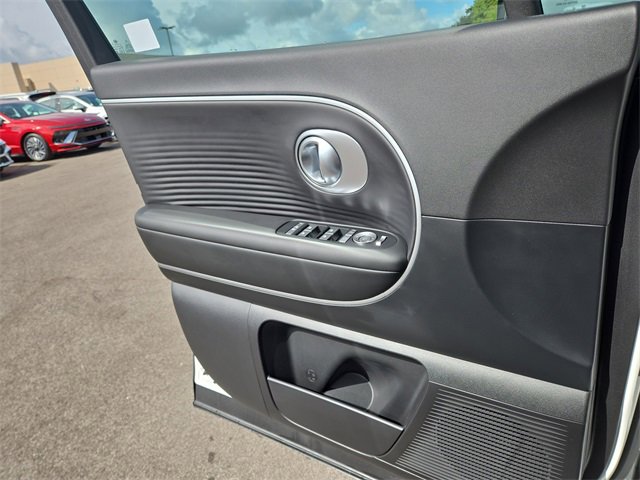 New 2026 Hyundai Ioniq 9 SEL image 22