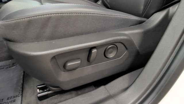 Used 2025 Buick Envision Preferred AWD/4WD image 28
