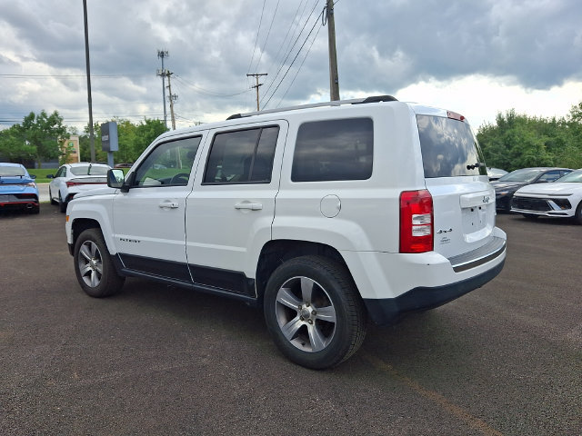 Used 2017 Jeep Patriot High Altitude AWD/4WD image 7