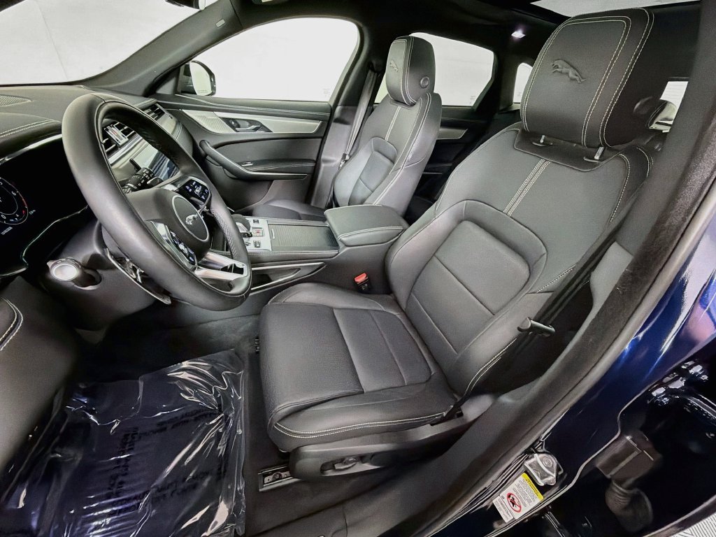 Certified 2026 Jaguar F-PACE R-Dynamic S AWD/4WD image 22