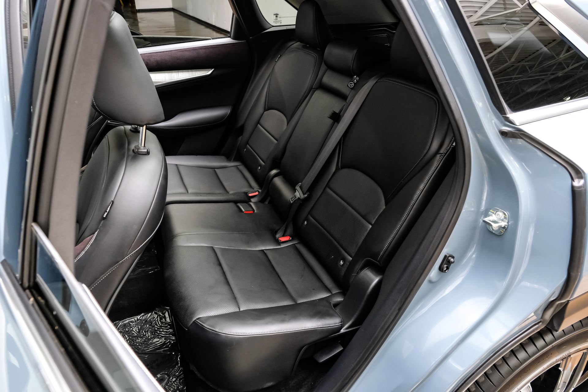 Used 2023 INFINITI QX50 Sensory image 41