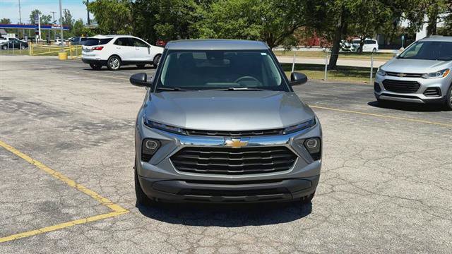 Certified 2024 Chevrolet TrailBlazer LS w/ LS Convenience Package AWD/4WD image 3