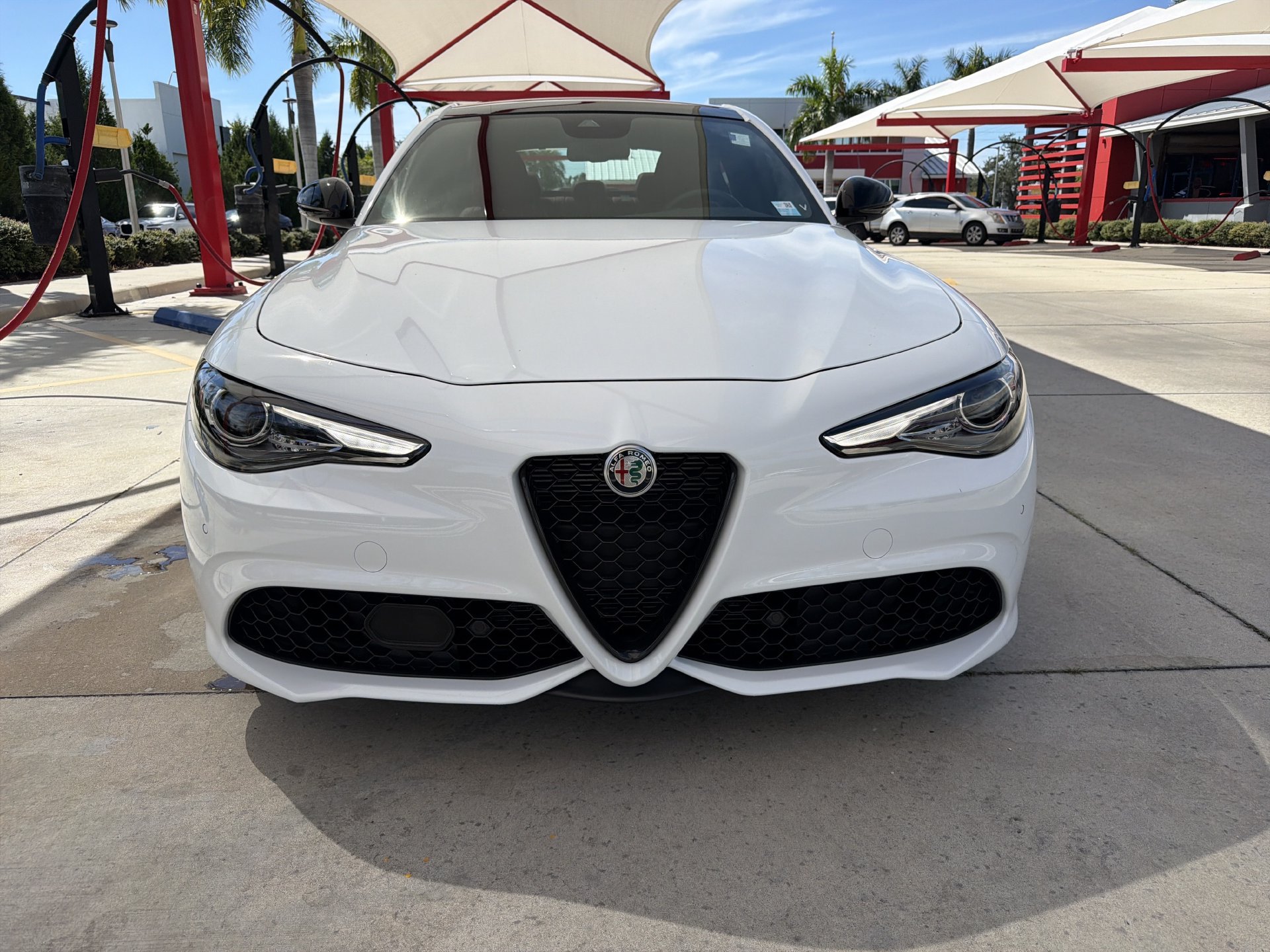 Used 2022 Alfa Romeo Giulia Veloce RWD image 2
