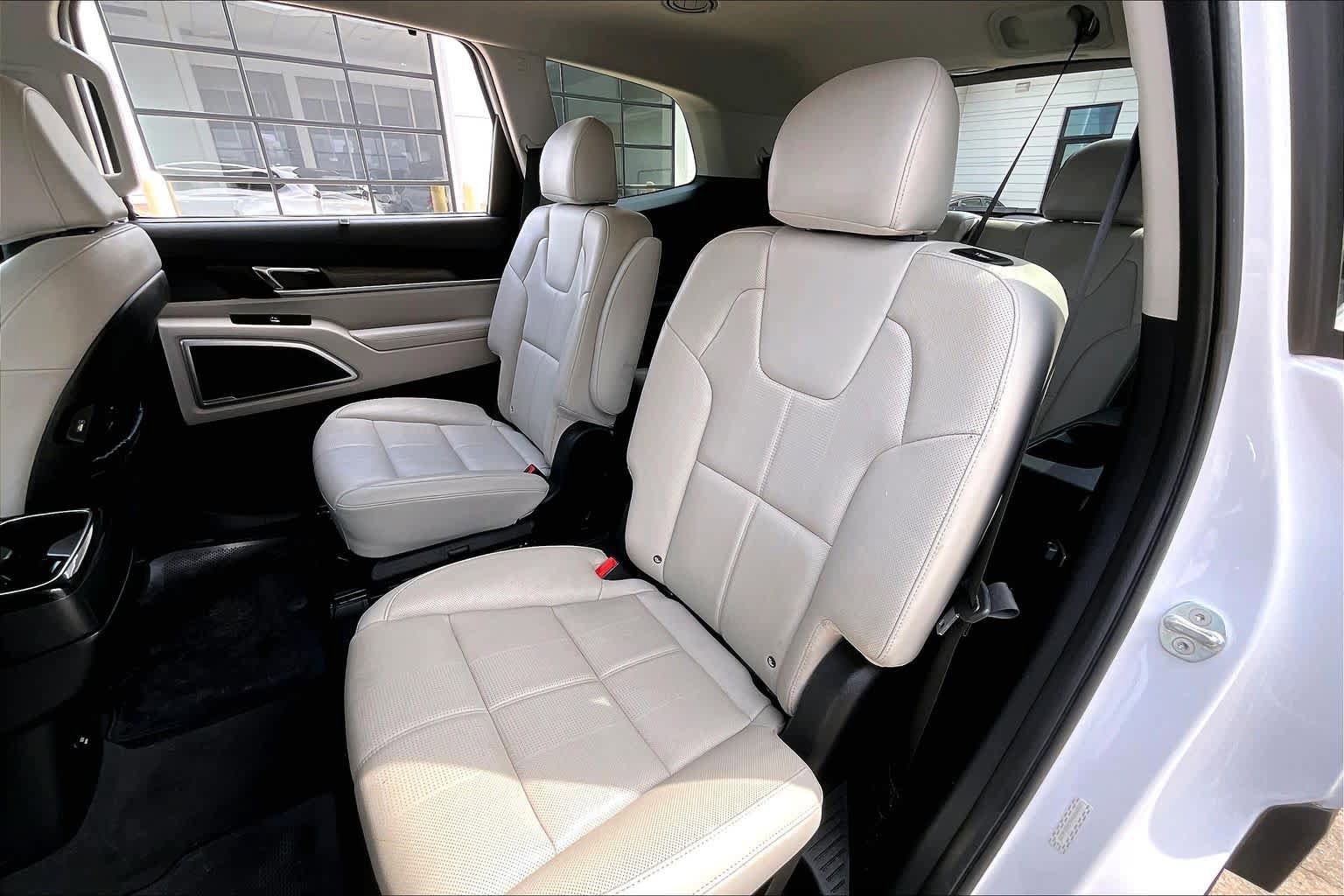 Used 2022 Kia Telluride EX w/ EX Premium Package image 21