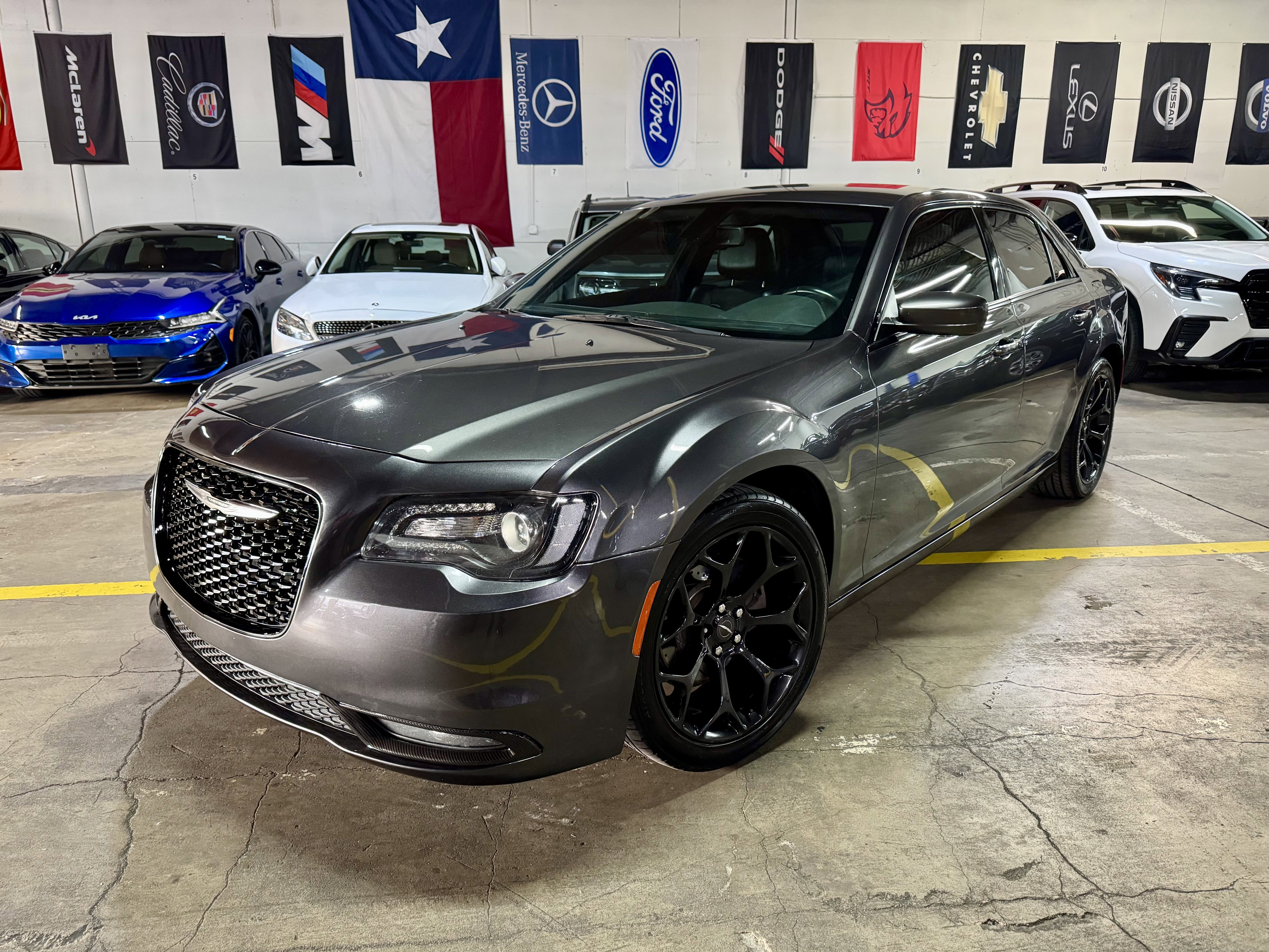 Used 2019 Chrysler 300 S