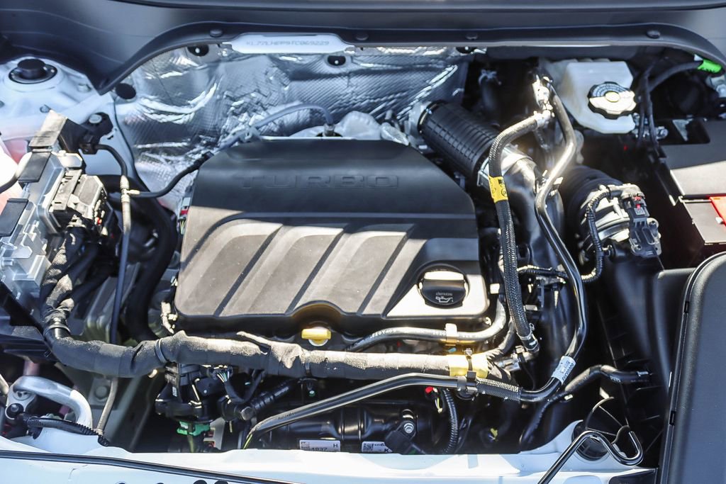 Used 2026 Chevrolet Trax LT w/ Driver Confidence Package image 26