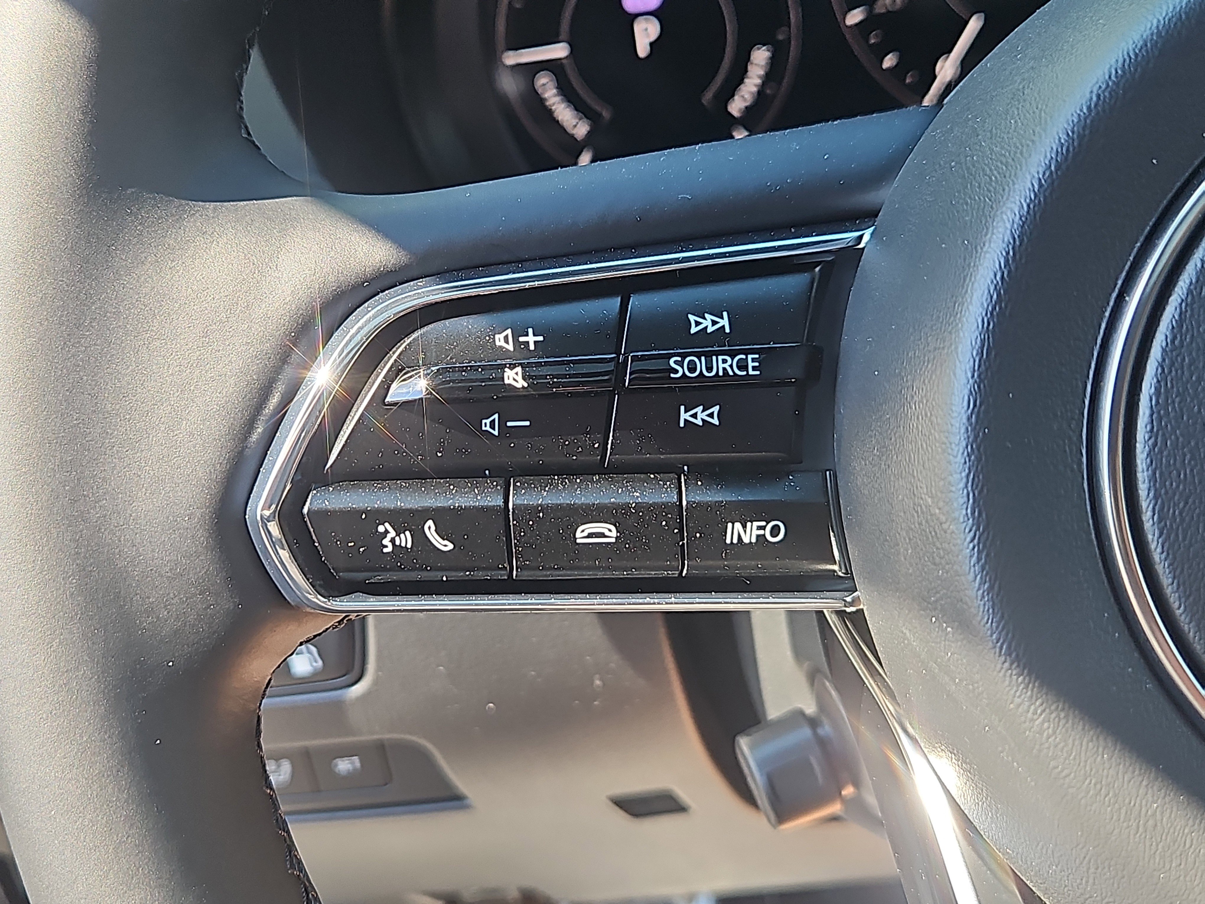 New 2026 MAZDA CX-90 Plug-In Hybrid w/ Premium Plus AWD/4WD image 15