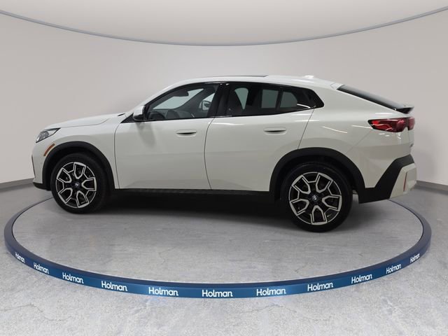 Certified 2025 BMW X2 xDrive28i AWD/4WD image 8