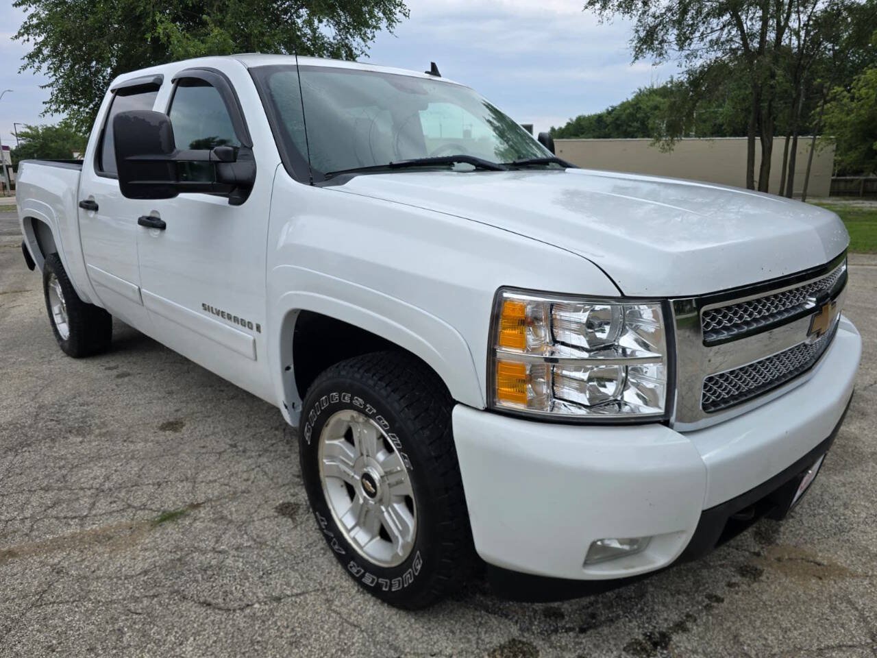 Used 2008 Chevrolet Silverado 1500 LTZ w/ Safety Package AWD/4WD image 3