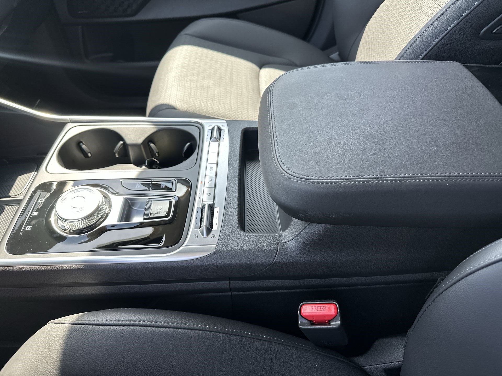 Certified 2026 Kia Carnival SX Prestige FWD image 23