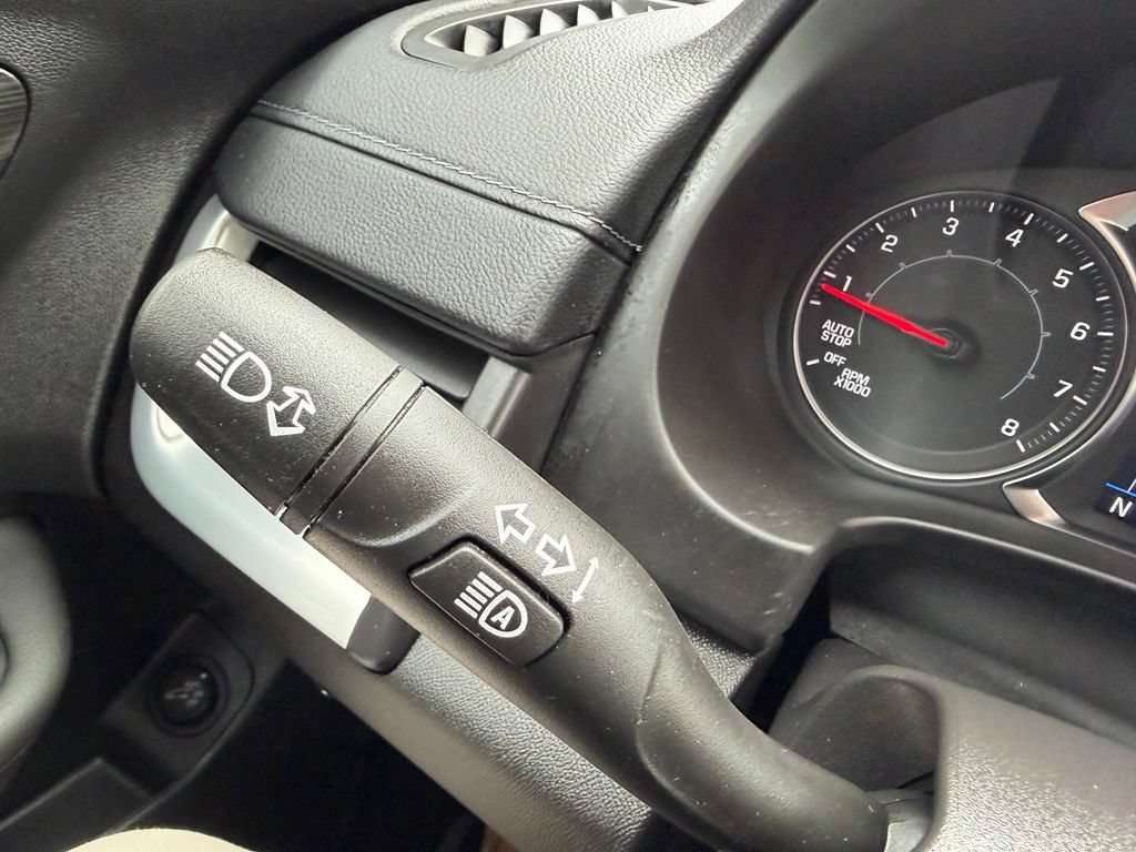 Certified 2022 GMC Terrain SLE w/ Driver Convenience Package AWD/4WD image 22