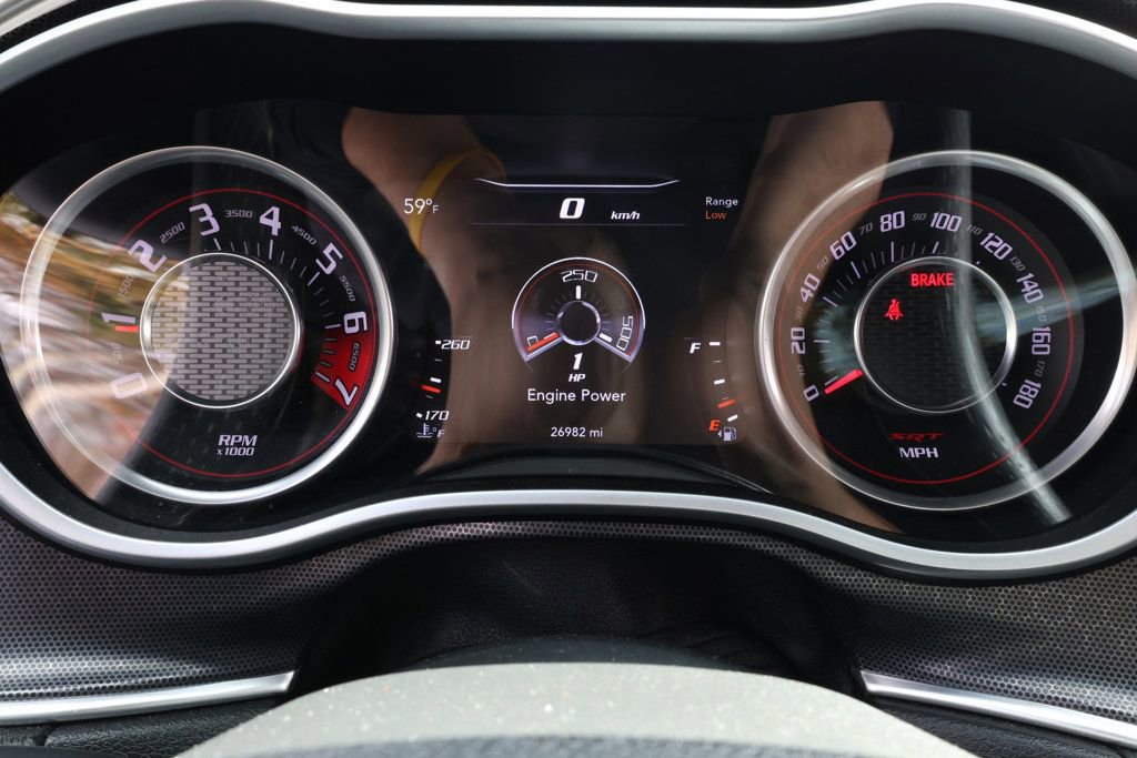 Used 2015 Dodge Challenger SRT w/ Technology Group image 14