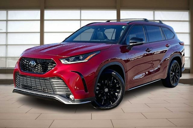 Used 2023 Toyota Highlander XSE image 1