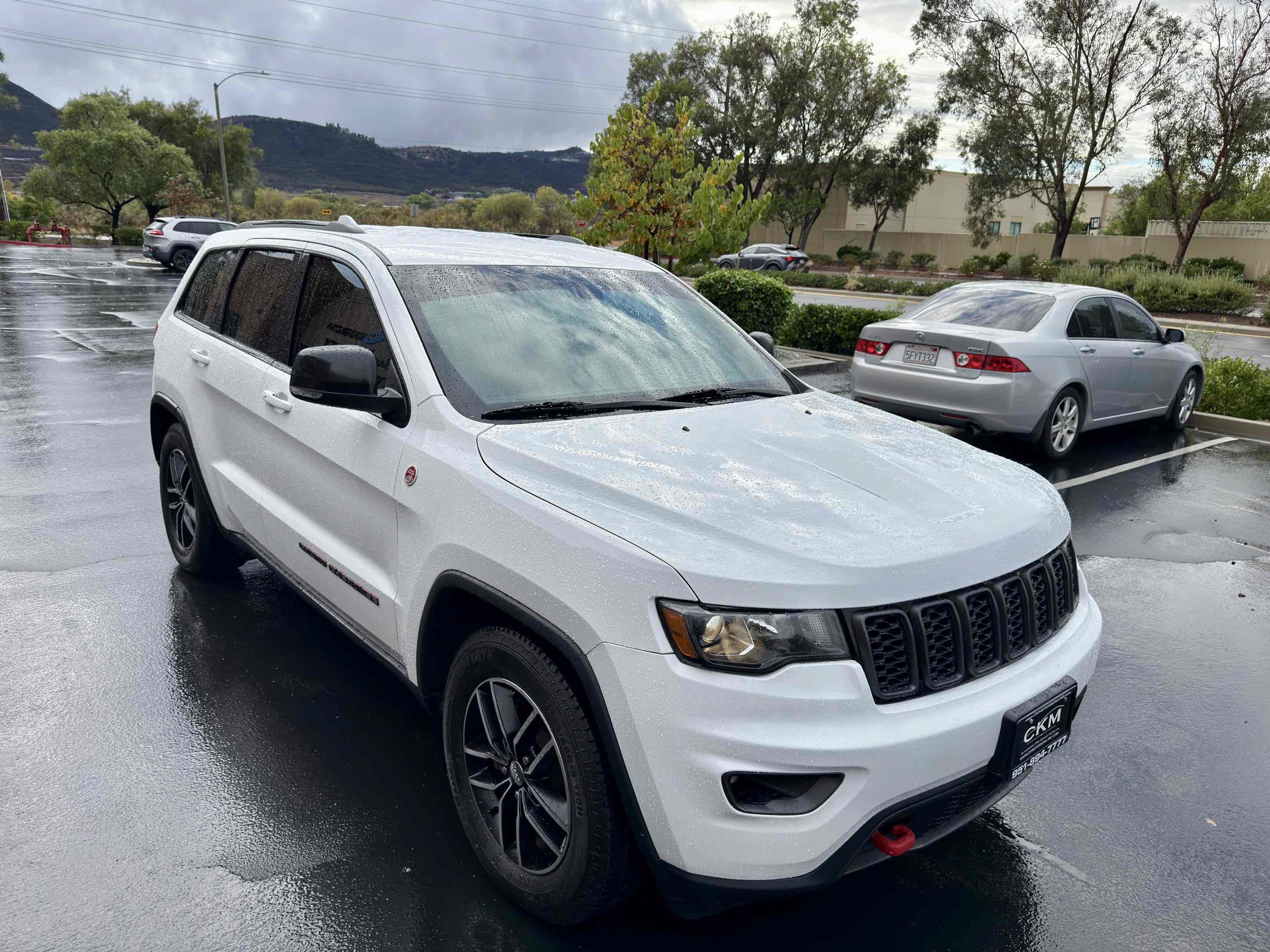Used 2018 Jeep Grand Cherokee Trailhawk AWD/4WD image 10