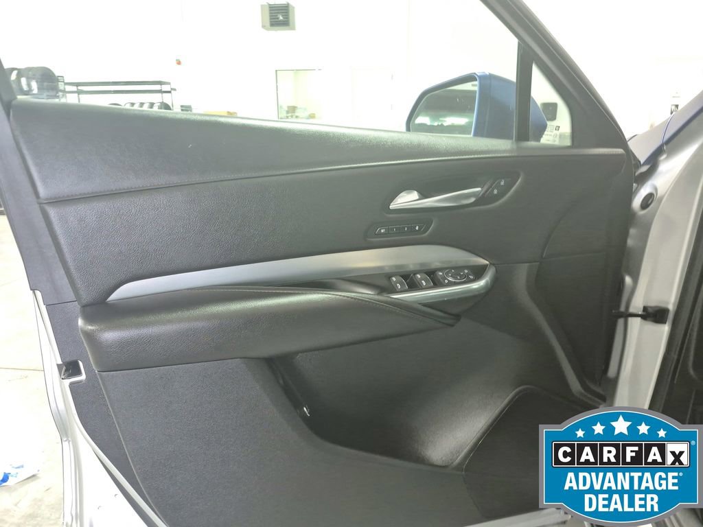 Used 2020 Cadillac XT4 Premium Luxury w/ Driver Awareness Package image 13