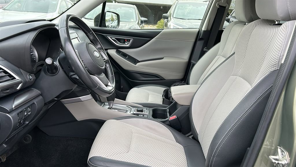 Used 2019 Subaru Forester Premium AWD/4WD image 10