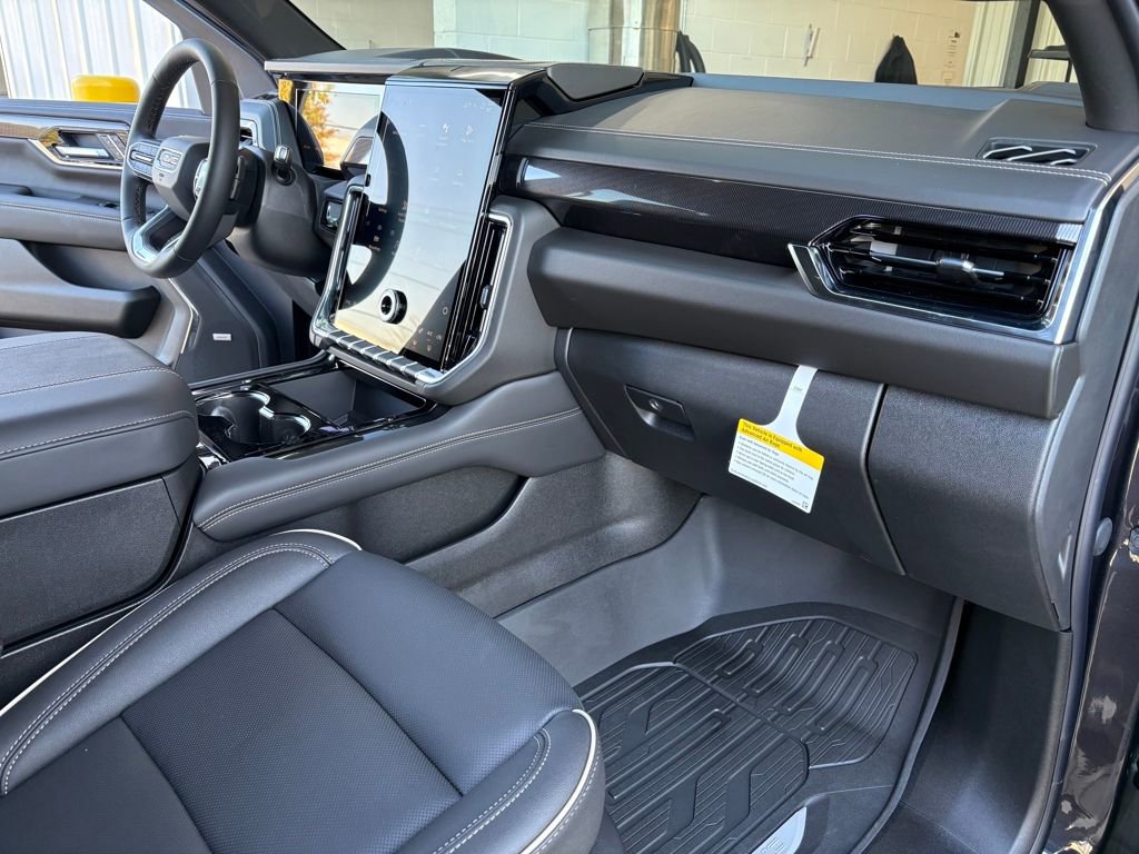 New 2026 GMC Yukon Elevation w/ LPO, Floor Liner Package AWD/4WD image 52
