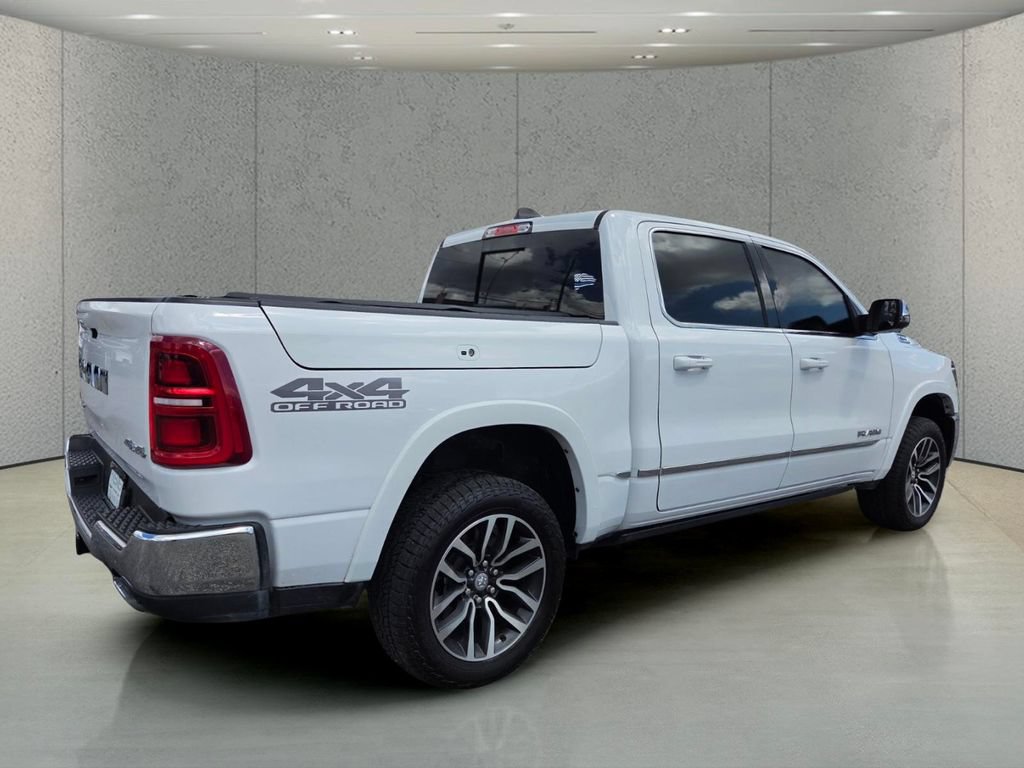 Used 2025 RAM 1500 Limited w/ Off Road Group AWD/4WD image 5