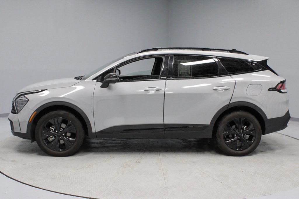 Used 2025 Kia Sportage X-Line w/ Premium Package image 11