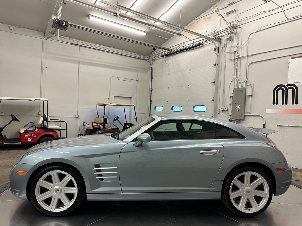Used 2005 Chrysler Crossfire Limited image 11